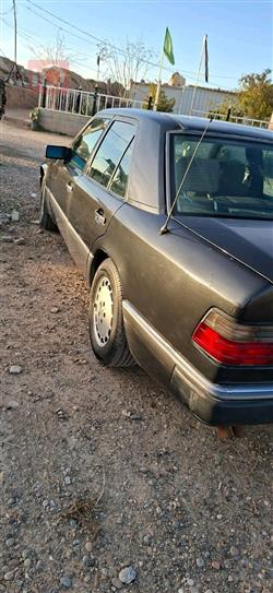 مرسيدس بنز E-Class